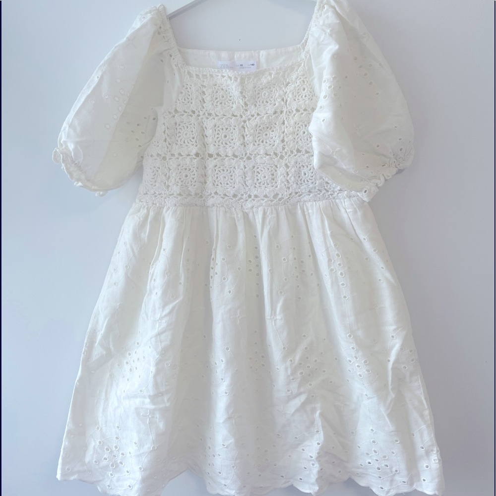 Zara swiss embroidered eyelet dress